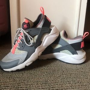 Air Hurricane by NIKE